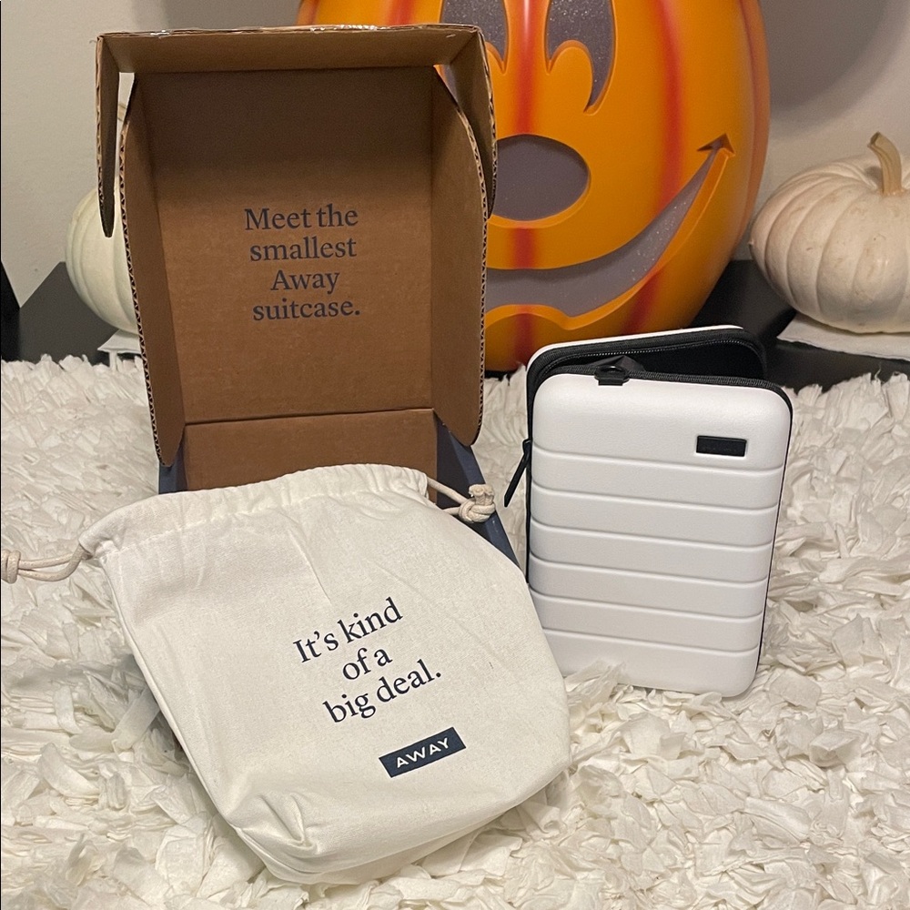 Mini Away Suitcase-White Limited Edition